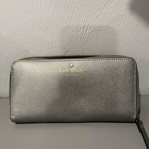 Kate Spade Metallic Gray Wallet